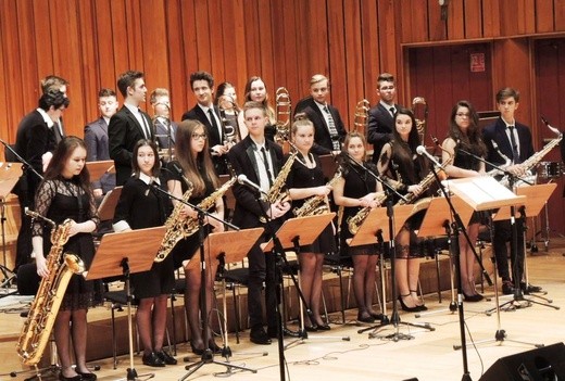 Big band młodych dla Hospicjum św. Kamila