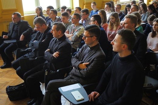 O liberalizmie i sprawiedliwości w Cieszynie