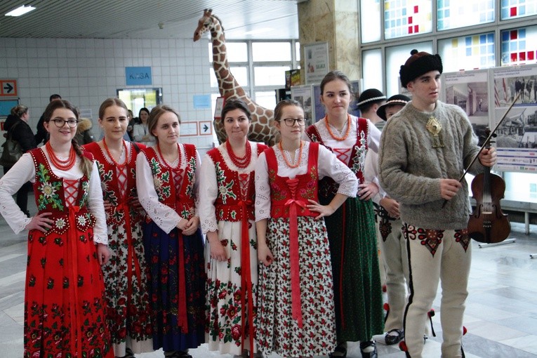 Kolęda abp. Marka Jędraszewskiego w USD w Prokocimiu