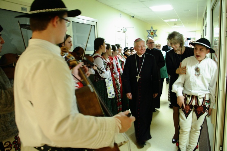 Kolęda abp. Marka Jędraszewskiego w USD w Prokocimiu