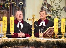 Luterańscy duchowni od lat współpracują z ks. Jarosławem Lipniakiem, proboszczem parafii w Witoszowie Dolnym, odpowiedzialnym w diecezji za ekumenizm.