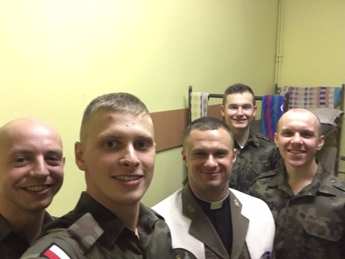 Z wizytą kolędową u studentów Akademii Wojsk Lądowych