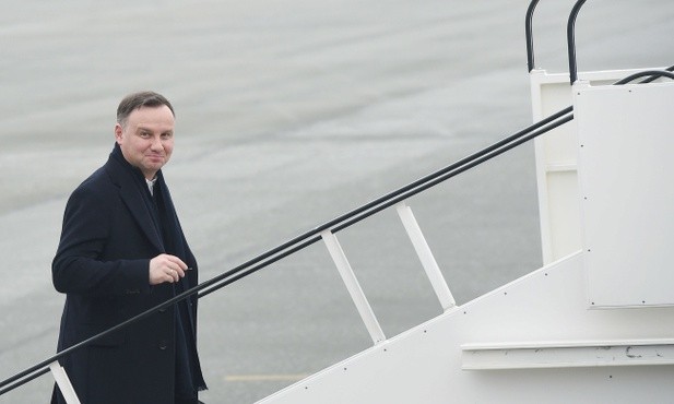 Prezydent odbył pierwsze nieformalne rozmowy z przywódcami