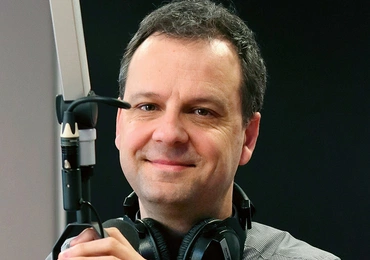 – Staramy się być wszędzie, gdzie coś  się dzieje – mówi Sylwester Strzałkowski,  szef newsroomu Radia eM.
