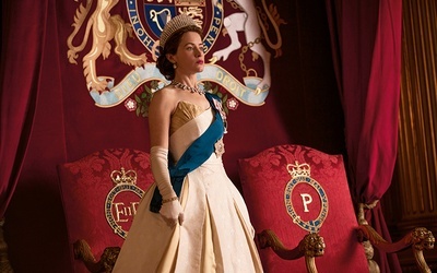 Claire Foy w roli Elżbiety II stworzyła znakomitą kreację.
