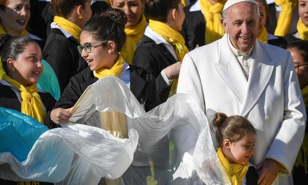 Franciszek: Dzisiejszy człowiek nie wie już kim jest, dlatego...