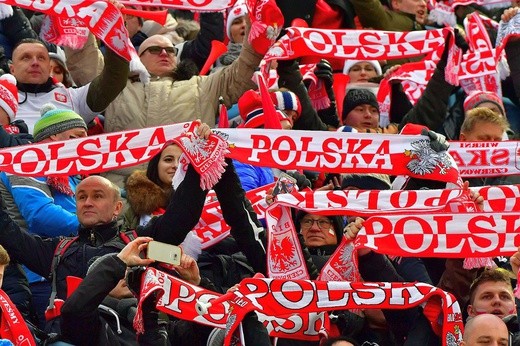 Kibicowanie pod Wielką Krokwią