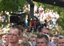  Mass Media to dar i zmaganie