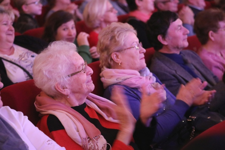 Integracyjne jasełka "Serca dla Serca" z seniorami - 2018