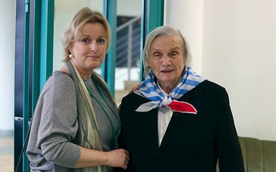 – Trzeba żyć bez nienawiści, we wzajemnym szacunku – przekonuje Alina Dąbrowska, była więźniarka KL Auschwitz.