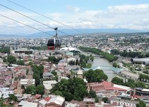 Ranni po zawaleniu się sufitu na stacji metra w Tbilisi