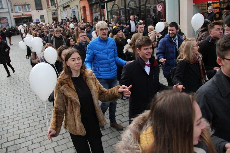 Polonez na zielonogórskiej starówce