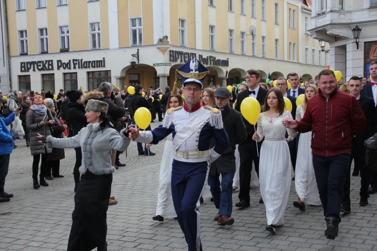 Polonez na zielonogórskiej starówce