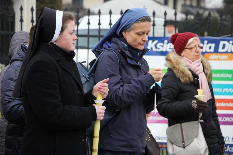 Diecezjalne obchody Dnia Życia Konsekrowanego w Łowiczu