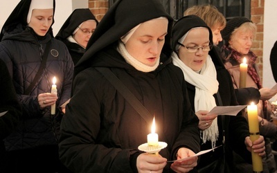 Uczestnicy odnowili przyrzeczenia zakonne