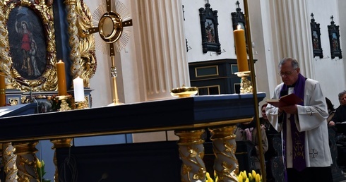Rekolekcje synodalne w Skrzatuszu