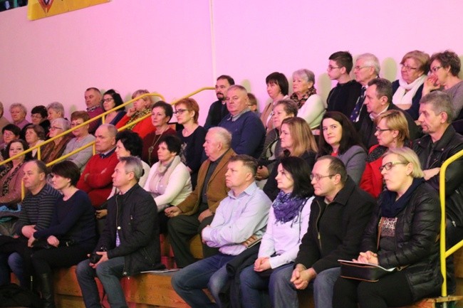Koncert i aukcja w Suchedniowie