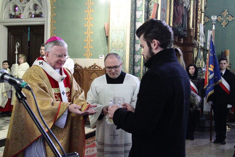 Poświęcenie tablicy upamiętniającej Helenę Kmieć