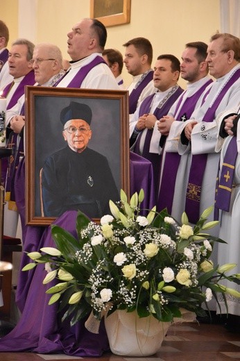 Pogrzeb o. Bogdana Kołakowskiego, pasjonisty