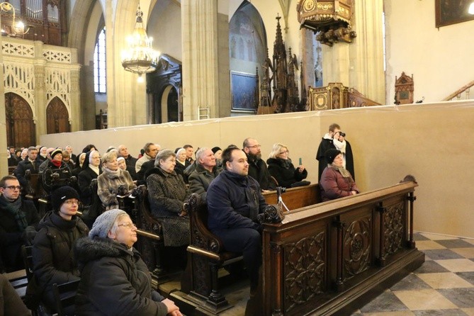 Pogrzeb o. Reginalda Wiśniowskiego - najstarszego dominikanina polskiego