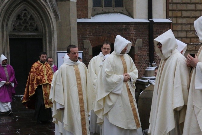 Pogrzeb o. Reginalda Wiśniowskiego - najstarszego dominikanina polskiego