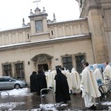 Pogrzeb o. Reginalda Wiśniowskiego - najstarszego dominikanina polskiego