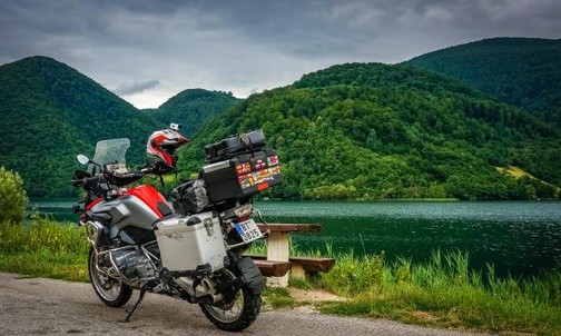 10.02 Motocyklem w świat