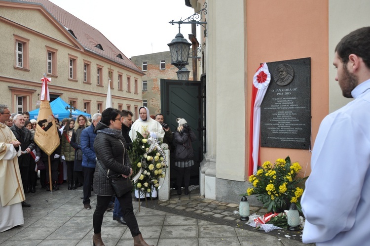 Prudnik uczcił o. Jana Górę