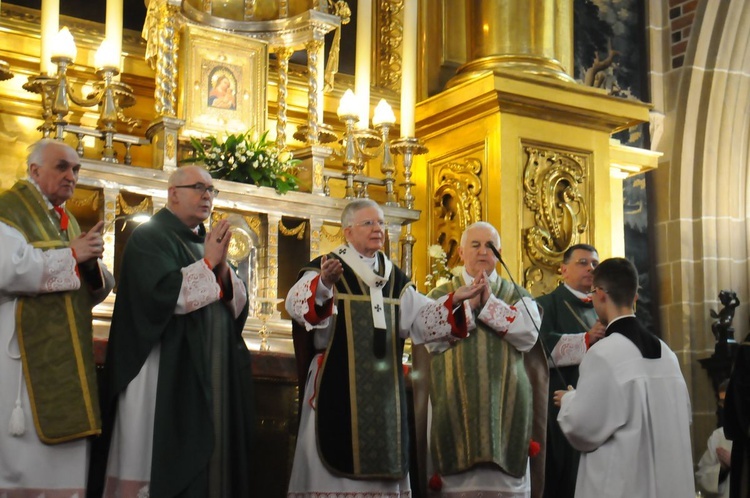 Zainaugurowano Nowennę Jubileuszową przez 100. rocznicą odzyskania niepodległości