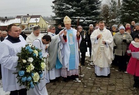 Uroczystości przewodniczył bp Piotr Turzyński