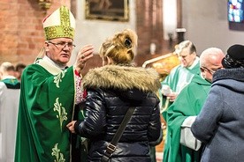 – Choroba czy ból mogą być ofiarowane jako dar za zbawienie świata  – zaznaczył metropolita.