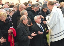 Podczas odpustowej Mszy św. udzielono sakramentu namaszczenia chorych.