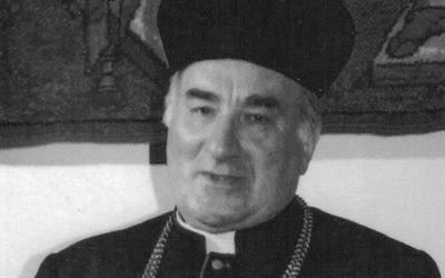 Ks. prał. dr Józef Podstawka zmarł 12 lutego