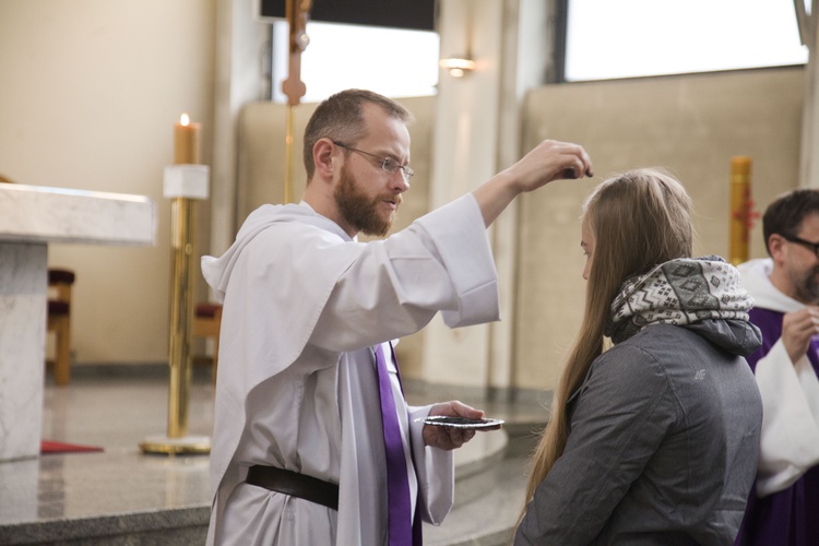 Środa Popielcowa u katowickich dominikanów