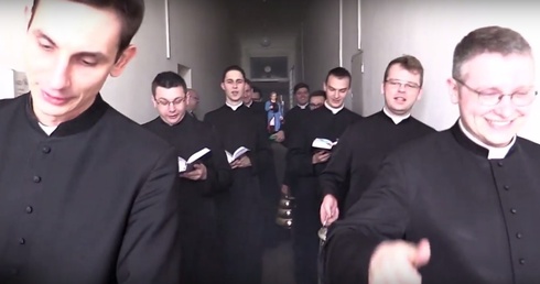 Diakoni dziękują za pomyślnie zakończone studia