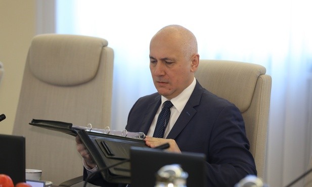 Szef MSWiA chce powołania zespołu ds. przeciwdziałania propagowaniu faszyzmu