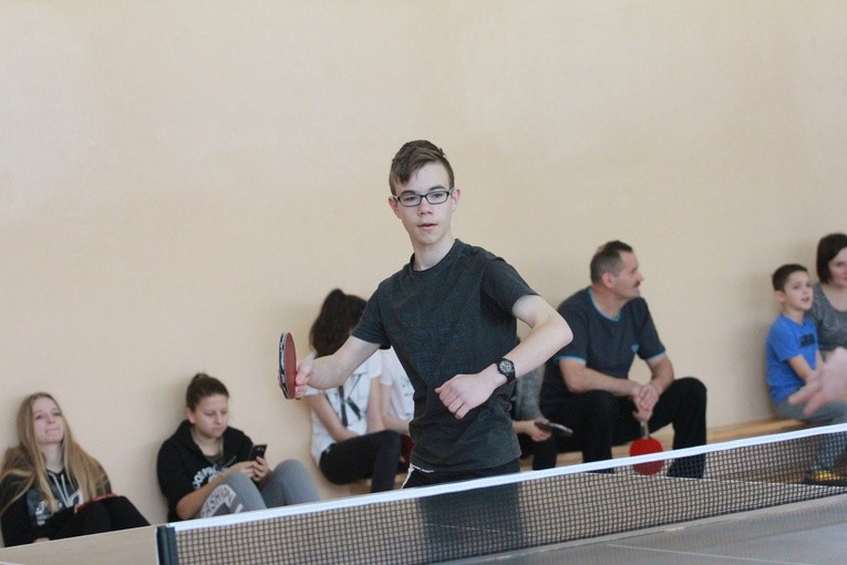 Turniej tenisa w Wojakowej