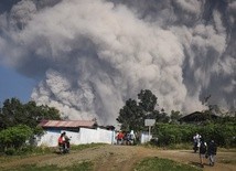 W Indonezji wybuchł wulkan