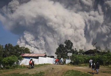 W Indonezji wybuchł wulkan