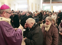Liturgia Środy Popielcowej gromadzi co roku tłumy wiernych.