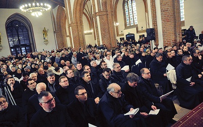 Przed rokiem 25 lutego w koszalińskiej katedrze odbyła się uroczysta inauguracja II Synodu Diecezji Koszalińsko-Kołobrzeskiej.