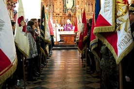 W kościele powizytkowskim w Lublinie 15 lutego miały miejsce uroczystości, w których uczestniczyli członkowie Związku Sybiraków, wojsko, przedstawiciele lokalnych władz  oraz młodzież ze szkół średnich.