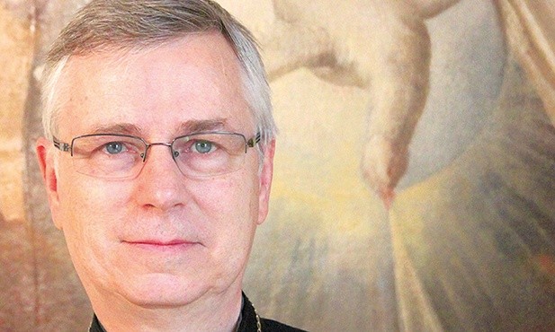 Biskup Andrzej Siemieniewski  został oddelegowany przez Konferencję Episkopatu Polski jako jej przedstawiciel na PFCh w listopadzie 2017 r. Po zatwierdzeniu kandydatury przez Polską Radę Ekumeniczną wziął udział w spotkaniu Forum 8 lutego.