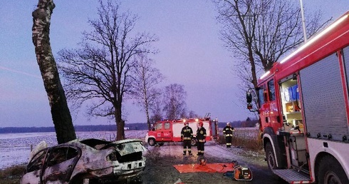 Pięć osób spłonęło w samochodzie