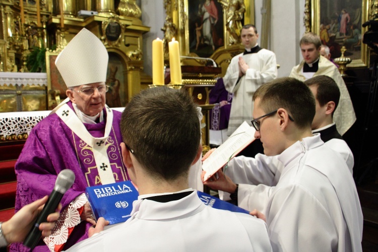 Udzielenie posługi akolitatu i lektoratu klerykom WSD w Krakowie 2018