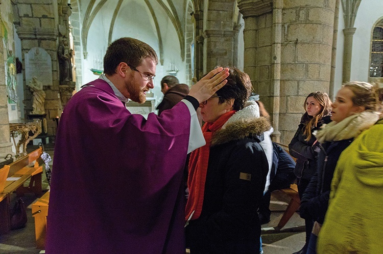 Nabożeństwo w kościele Notre Dame.