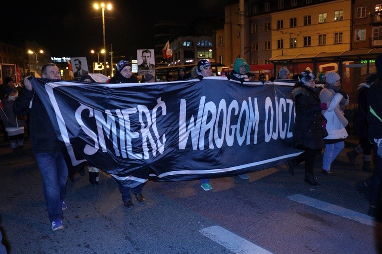 Marsz Pamięci "Bohaterowie Niepodległej. Rodzina Lazarowiczów"