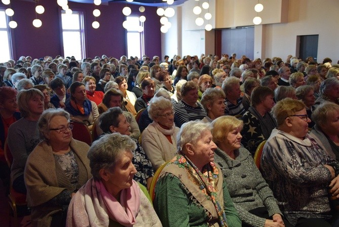 V Diecezjalny Dzień Kobiet, cz. 1