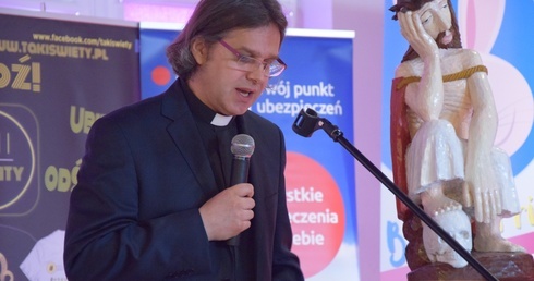 Ks. Paweł Śmigiel, terapeuta uzależnień