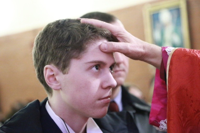 Bierzmowanie w par. św. Stanisława Kostki